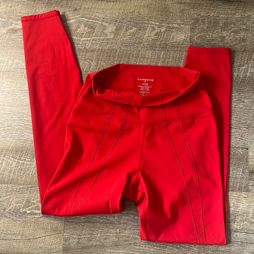 Carbon38 Red Contrast Stitch Leggings Size Medium